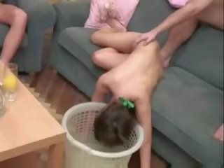 Young russion ýaşlar darling gets drnuk and fucked